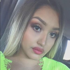 Meet your Posher, Sulema